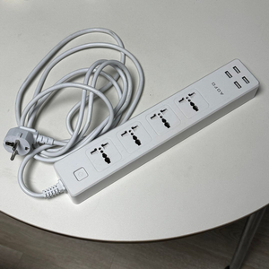 AOFO 와이파이 스마트 멀티탭 세계 전원 4개 USB 4개 3m 다국가 멀티 어댑터 구글홈 스마트홈 IoT