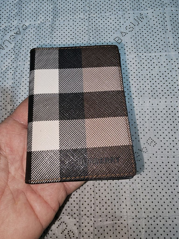 버버리 신형체크 카드지갑--8