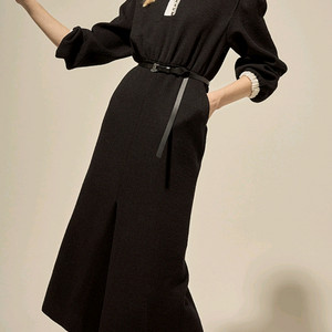 랑방컬렉션 울 벨티드 원피스 88 새제품