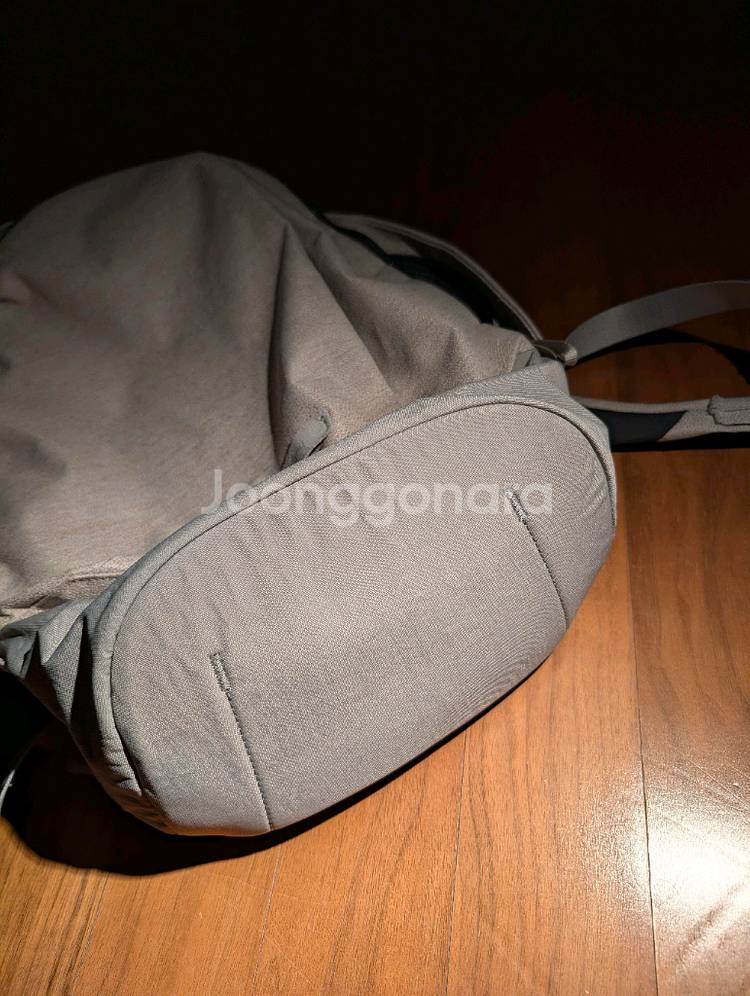 벨로이 클래식 백팩 컴팩트 노트북 가방 16L 솔트부시--1