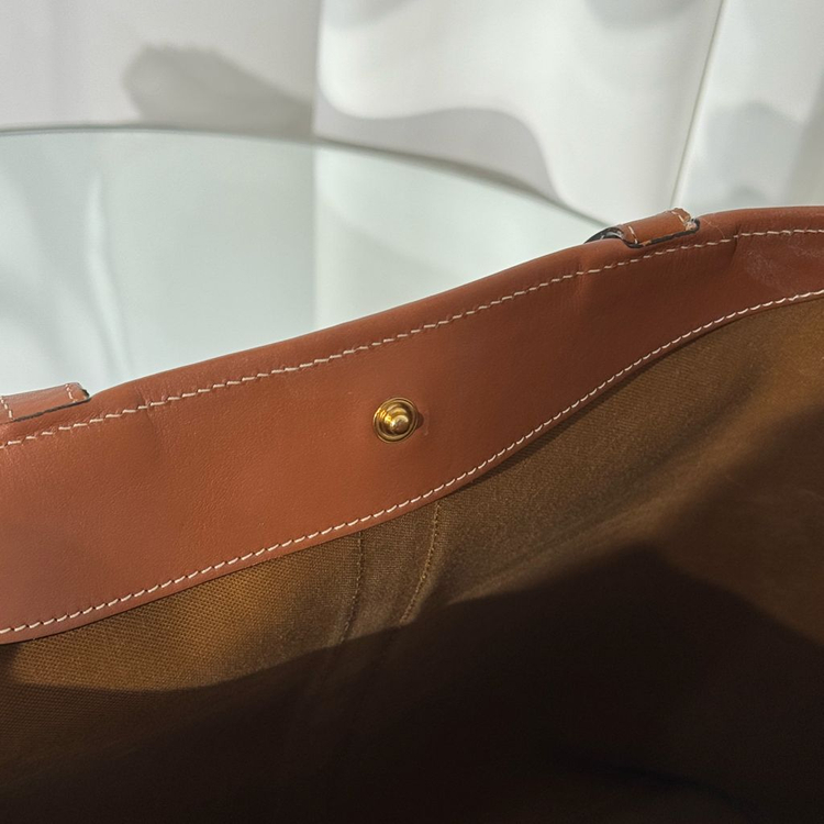 [미디움사이즈]셀린느 트리오페 카바스 탑핸들 버킷 쇼퍼백--7