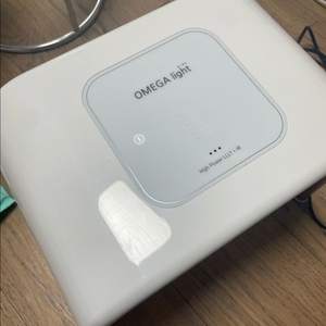 오메가 라이트 LED 피부관리기 2세대 신제품
