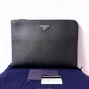 [S급/정품] 프라다 사피아노 클러치 백 블랙 가방