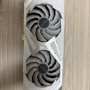 갤럭시 RTX 3070 화이트 그래픽카드