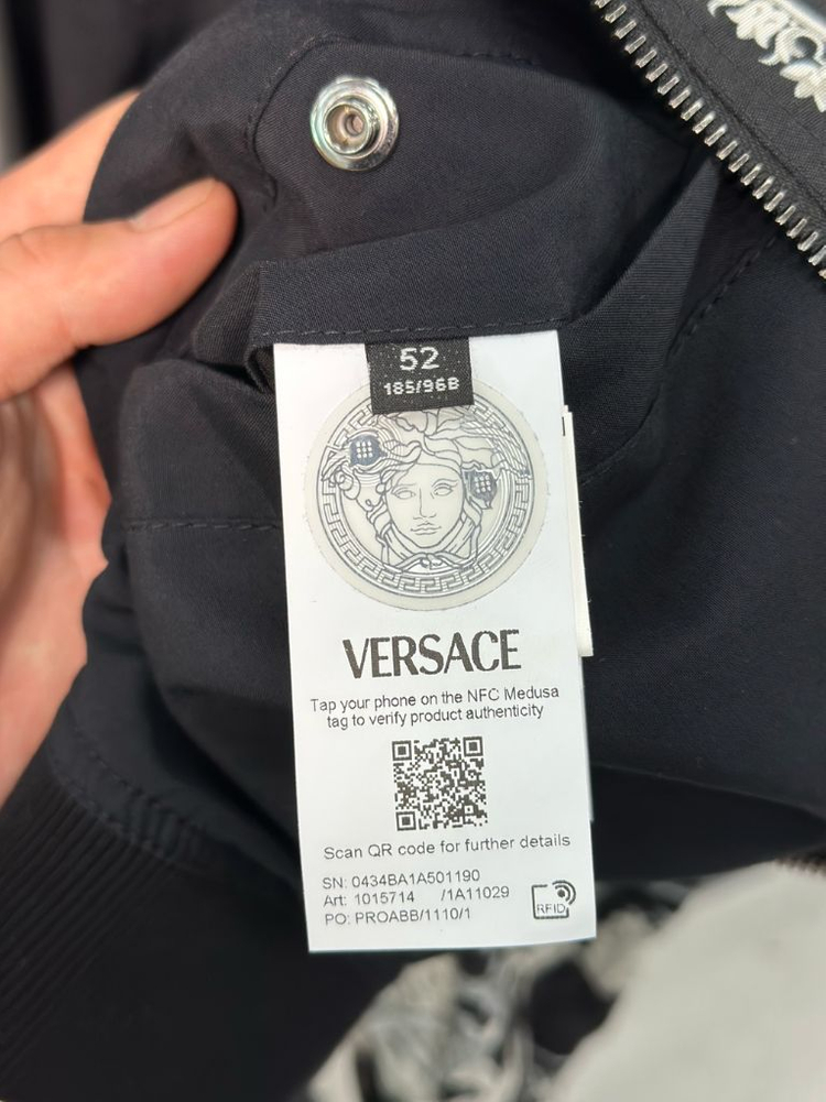 [새상품급,52사이즈]베르사체 실크 봄버 자켓 신상--4