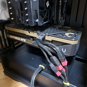 조텍 RTX 5090 솔리드 OC 풀박스