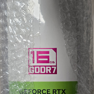 COLORFUL iGame 지포스 RTX 5080 ULTRA OC White D7 16GB 피씨디렉트