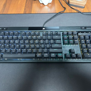 커세어 k70 rgb opx 광적축 풀윤활 키보드 팝니다