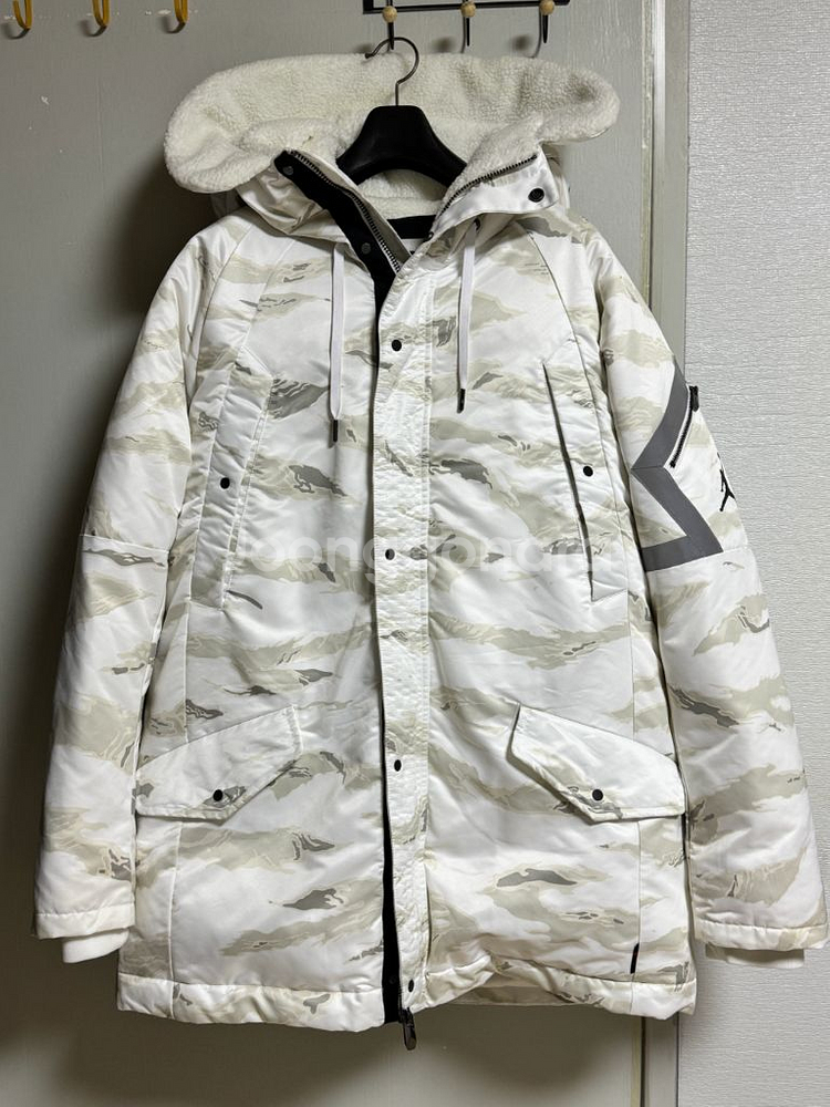 조던 카모 패딩 점퍼 L (100~105)--1