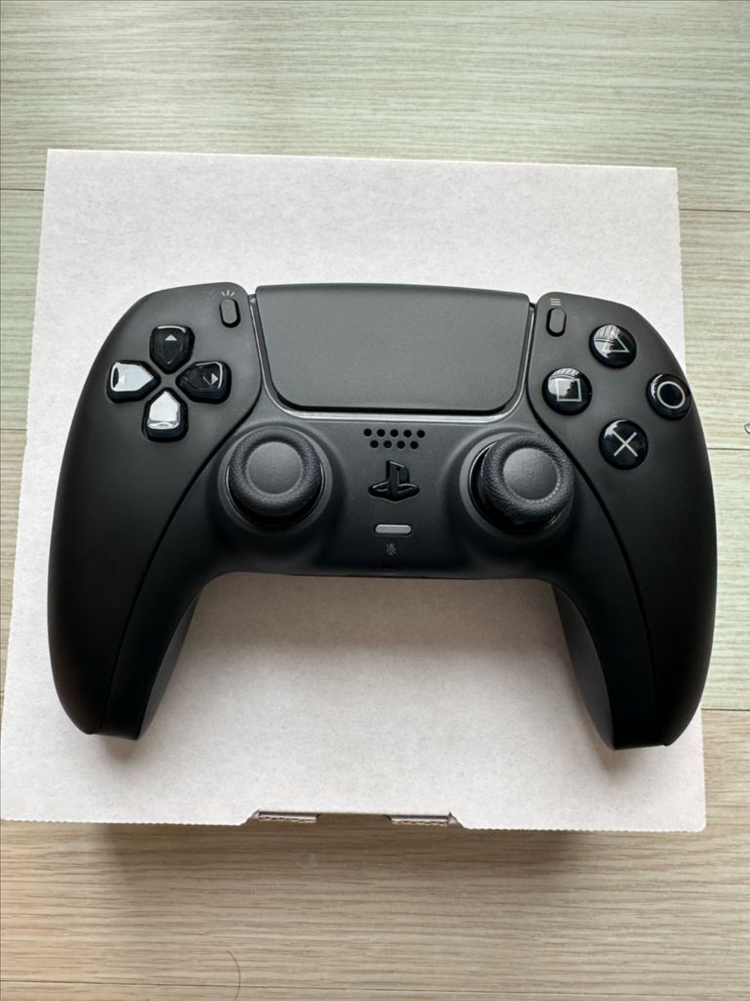 ps5 듀얼센스 블랙,충전거치대 팝니다~~~~~--1