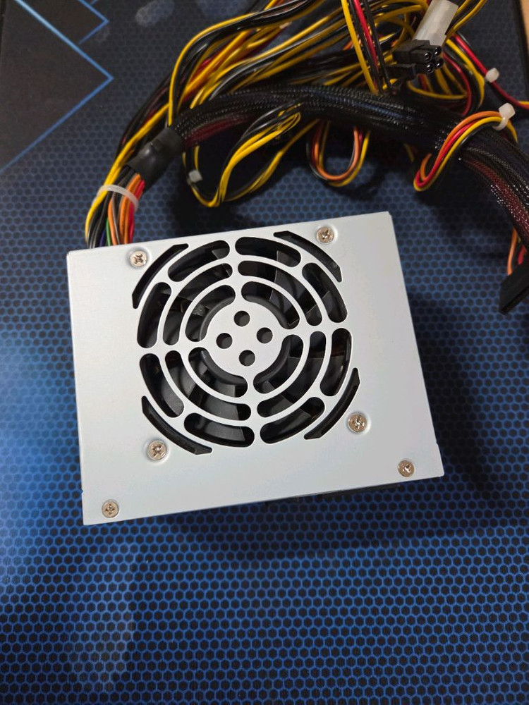 미니ITX 케이스 + h310보드 정격파워 데스크탑2개 이미지