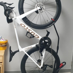 거스토 코브라 엘리트 XS 기계식 신차급 / 실외무주행 / 직거래