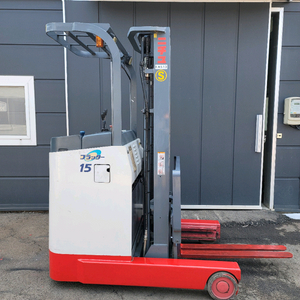 신차급 니찌유 1.5톤 5M3단 입식지게차 판매