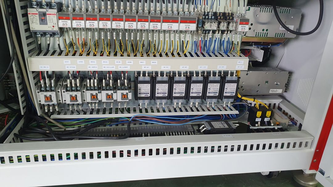 레이저 조각기 절단기 Edgewave BX5II-E 레이저정밀 조각기--3