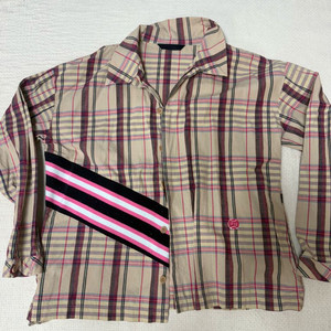 옷 100벌 급처 **무조건 싸게팝니다**