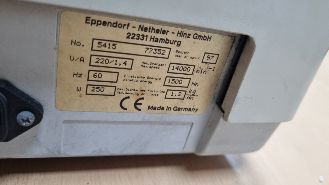 eppendorf Centrifuge 5415C 원심분리기 독일제 최대 14,000rpm 지원--4