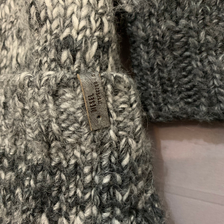 S DIESEL 디젤 그라데이션 더블 버튼 알파카 니트 롱 가디건--3