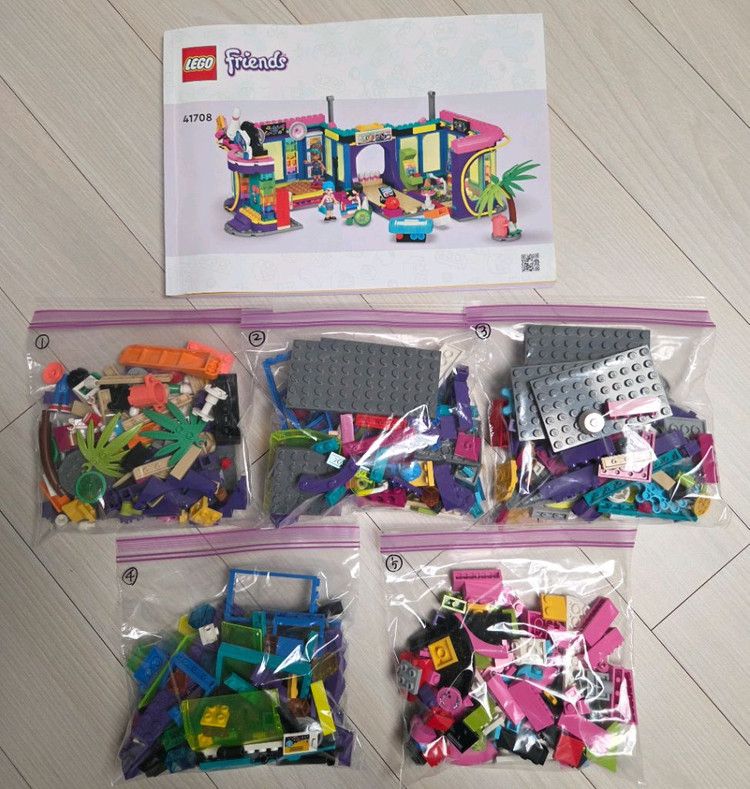 레고프렌즈 41708롤러디스코아케이드--1