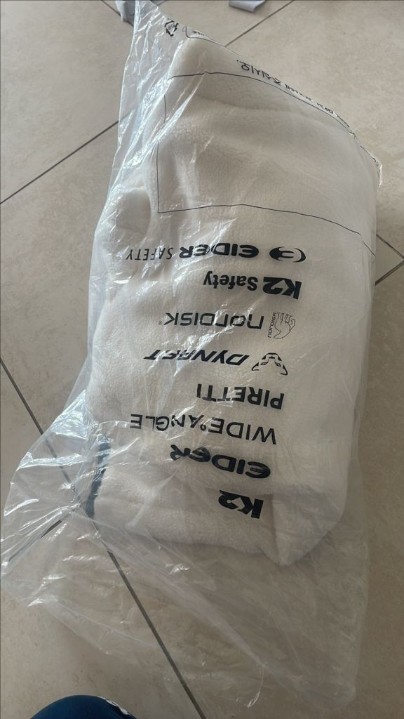 내셔널지오그래픽 키즈 뽀글이 코스토니 플리스집업 160사이즈 화이트 새상품 이미지