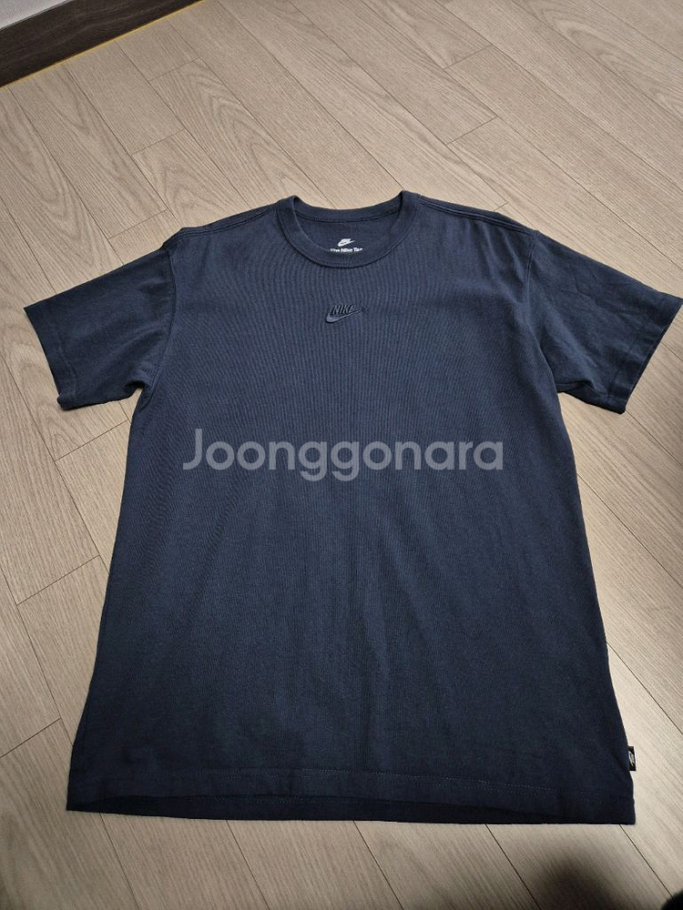 나이키 반팔티--1