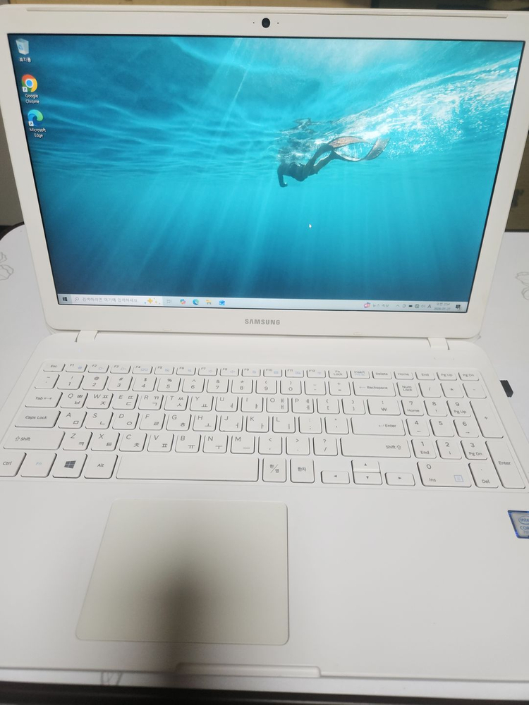 삼성노트북 NT550E I3 7020U COP2.3 15.6인치 이미지