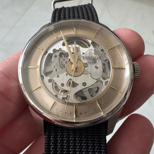 티쏘 슈망데뚜렐 스켈레톤 팝니다