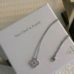 반클리프 빈티지 다이아 목걸이