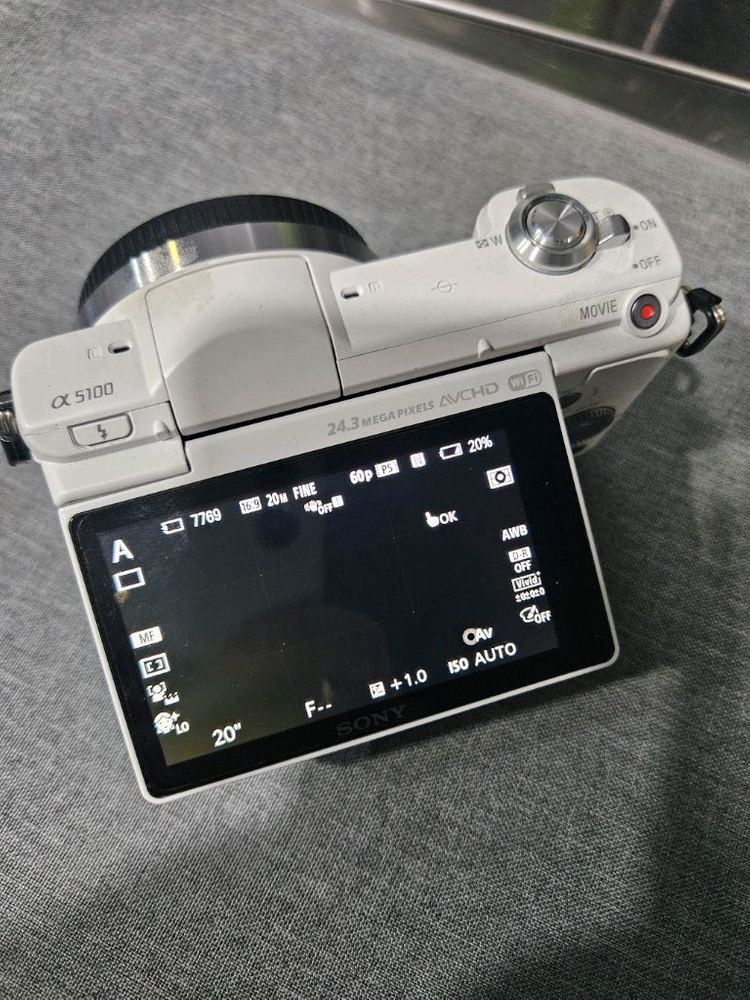 미러리스 카메라 소니a5100 화이트 이미지
