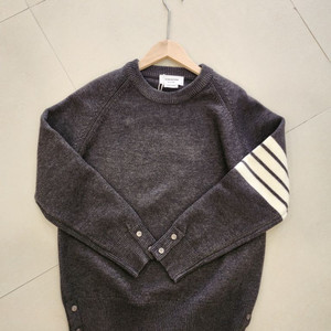 남성 톰브라운 4선 니트 그레이