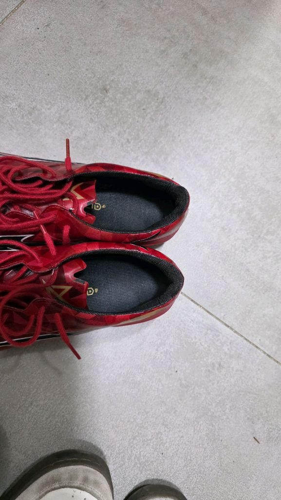 미즈노알파 엘리트 280 축구화 이미지