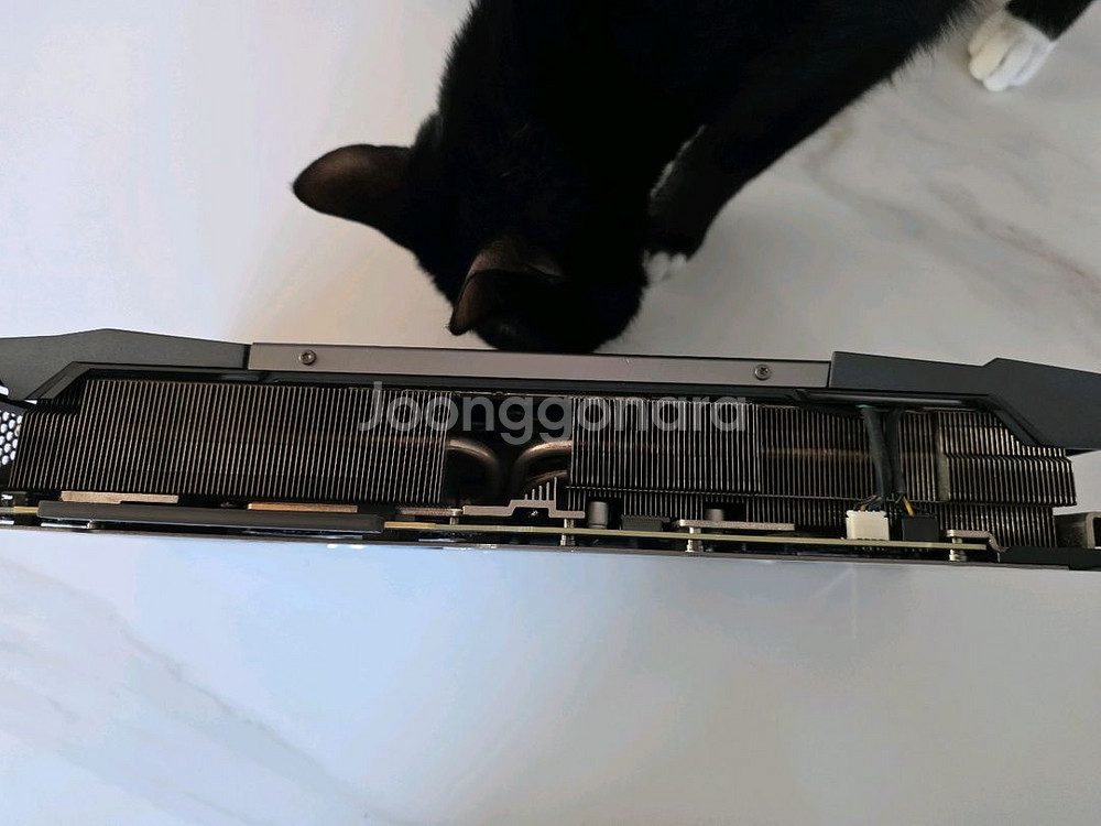 MSI 지포스 RTX 3080 슈프림 X D6X 10GB LHR--3