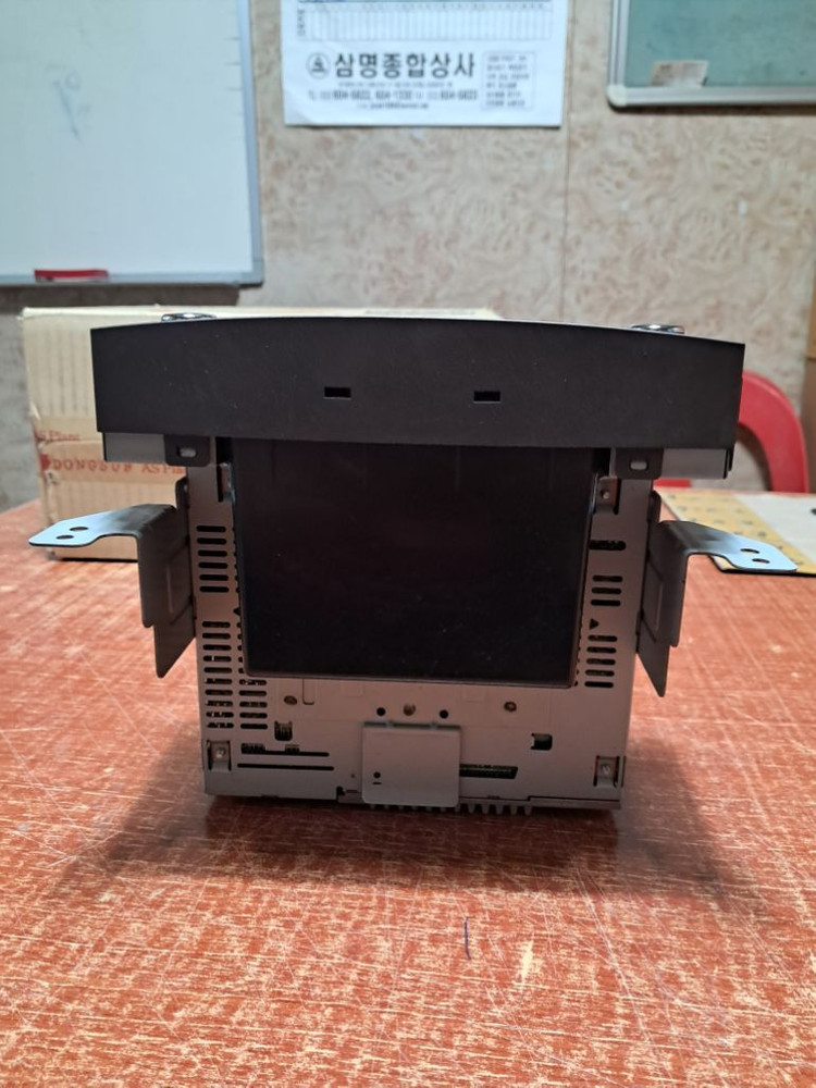 NF소나타 트랜스폼.순정오디오 1CD AUX 자출력2--4