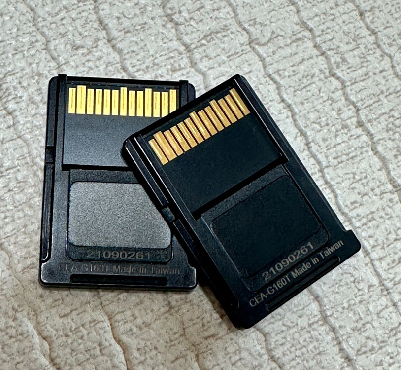 소니TOUGH(CF Type-A)160GB 메모리카드 판매합니다--1