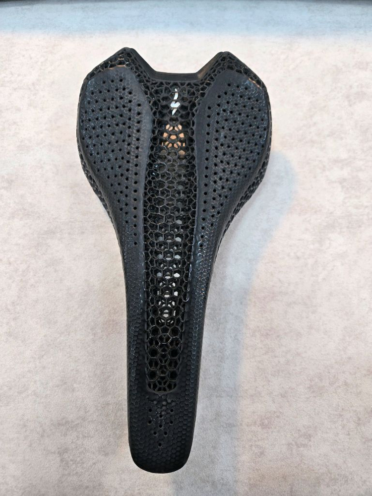 에스웍스 로민미러 3D 로드자전거안장 143--1