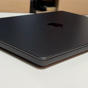 *영문자판*맥북 프로 16인치 풀박스 M3 Max 36GB 메모리 1TB SSD