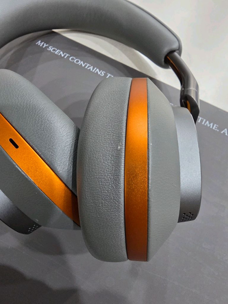 바워스앤윌킨스 PX8 맥라렌 판매합니다--7