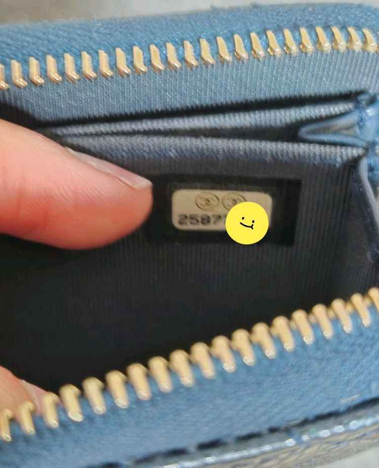 샤넬 지퍼돌이 카드지갑(25번대) 이미지