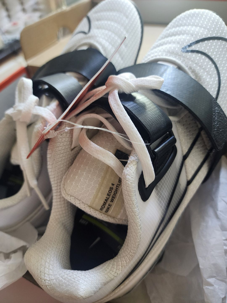 로말레오4 역도화 흰색 새상품 팝니다 250/255 두개 이미지