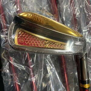 (새제품)마제스티프레스티지오13여자 아이언세트