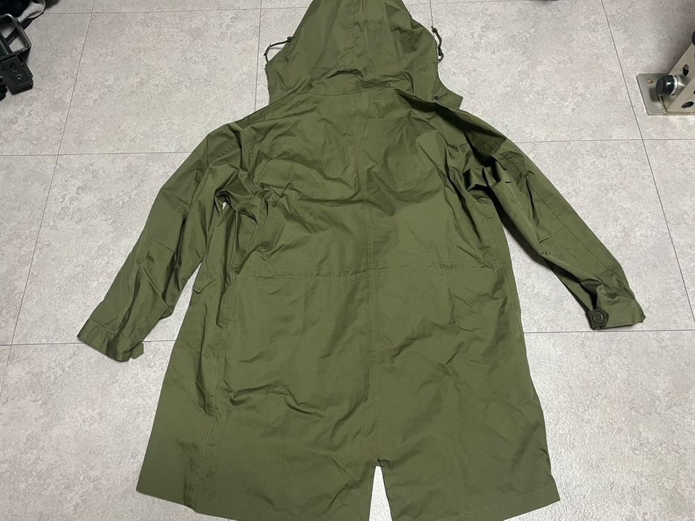 유니클로 BLOCKTECH 블록테크 피쉬테일 파카 야상--2