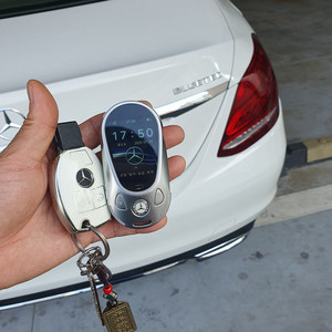 벤츠 CLS300d 20년식 벤츠 타원형 디스플레이키로 고급 컨버전 완료 이미지