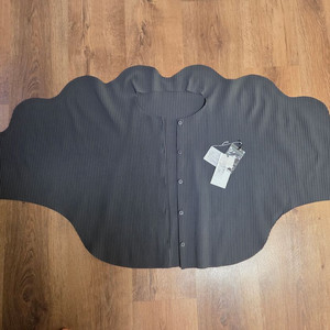 me이세이미야케 가디건 ( 택,여분단추,쇼핑백 유)