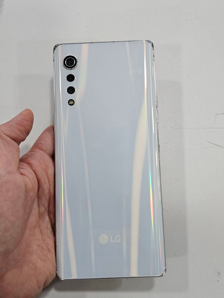 벨벳 128GB 화이트 C급--0