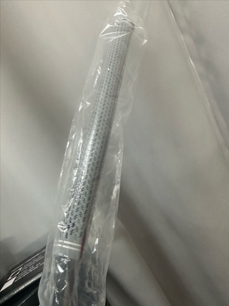 커클랜드 시그니춰 드라이버 & 시그니춰 7 아이언세트 이미지