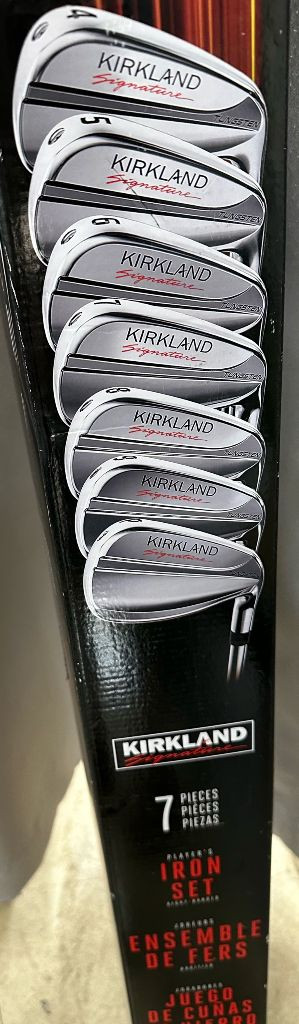 커클랜드 시그니춰 드라이버 & 시그니춰 7 아이언세트 이미지