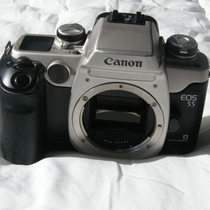 필름카메라 바디 케논EOS 55 SLR 카메라 팝니다,