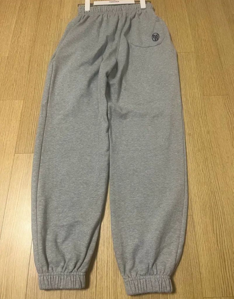 본투윈 한정판 여자 크롭 후드티 조거팬츠 세트--6