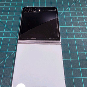 갤럭시Z 플립5 민트 512GB 이미지