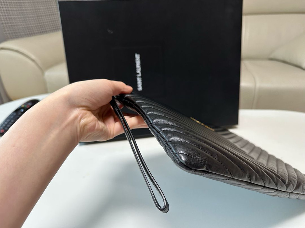 생로랑 마틀레사 클러치백--2