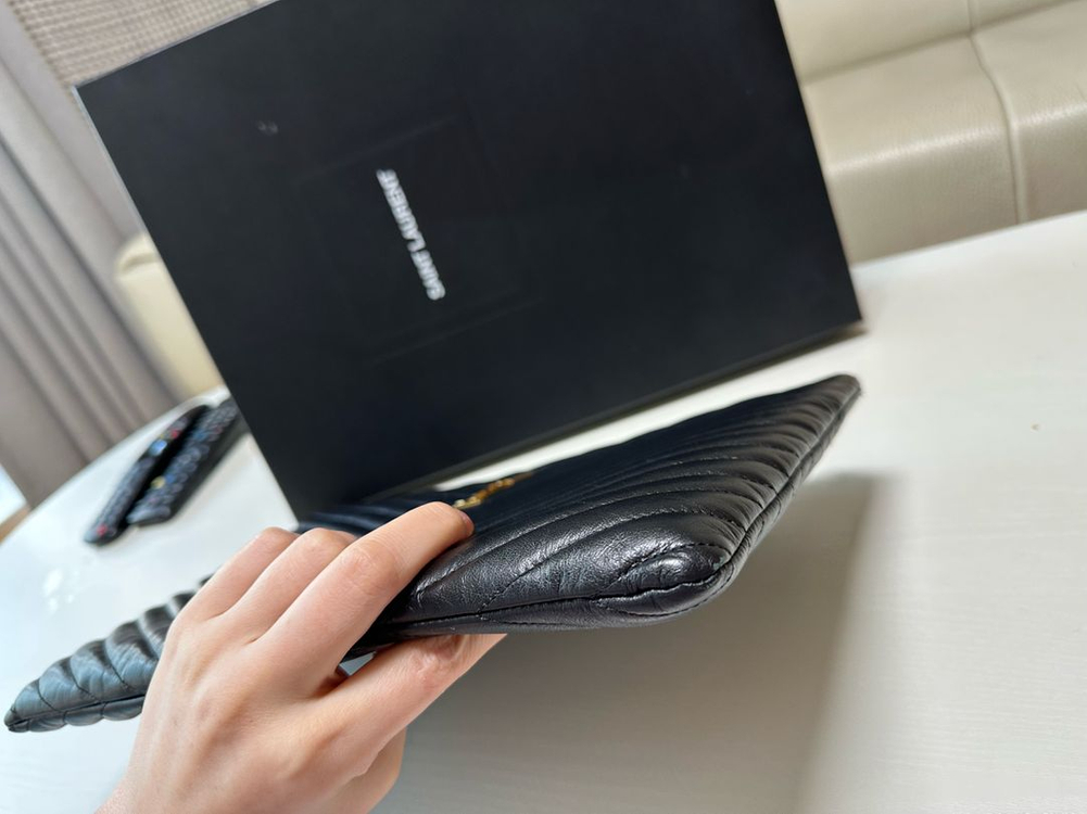 생로랑 마틀레사 클러치백--3